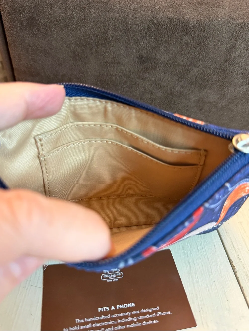 *EUC* Coach Legacy Heritage Signature C Scribble Print Wristlet